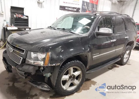 2010 Chevrolet Tahoe Ltz z USA, uszkodzony, nr VIN 1GNUKCE05AR184006